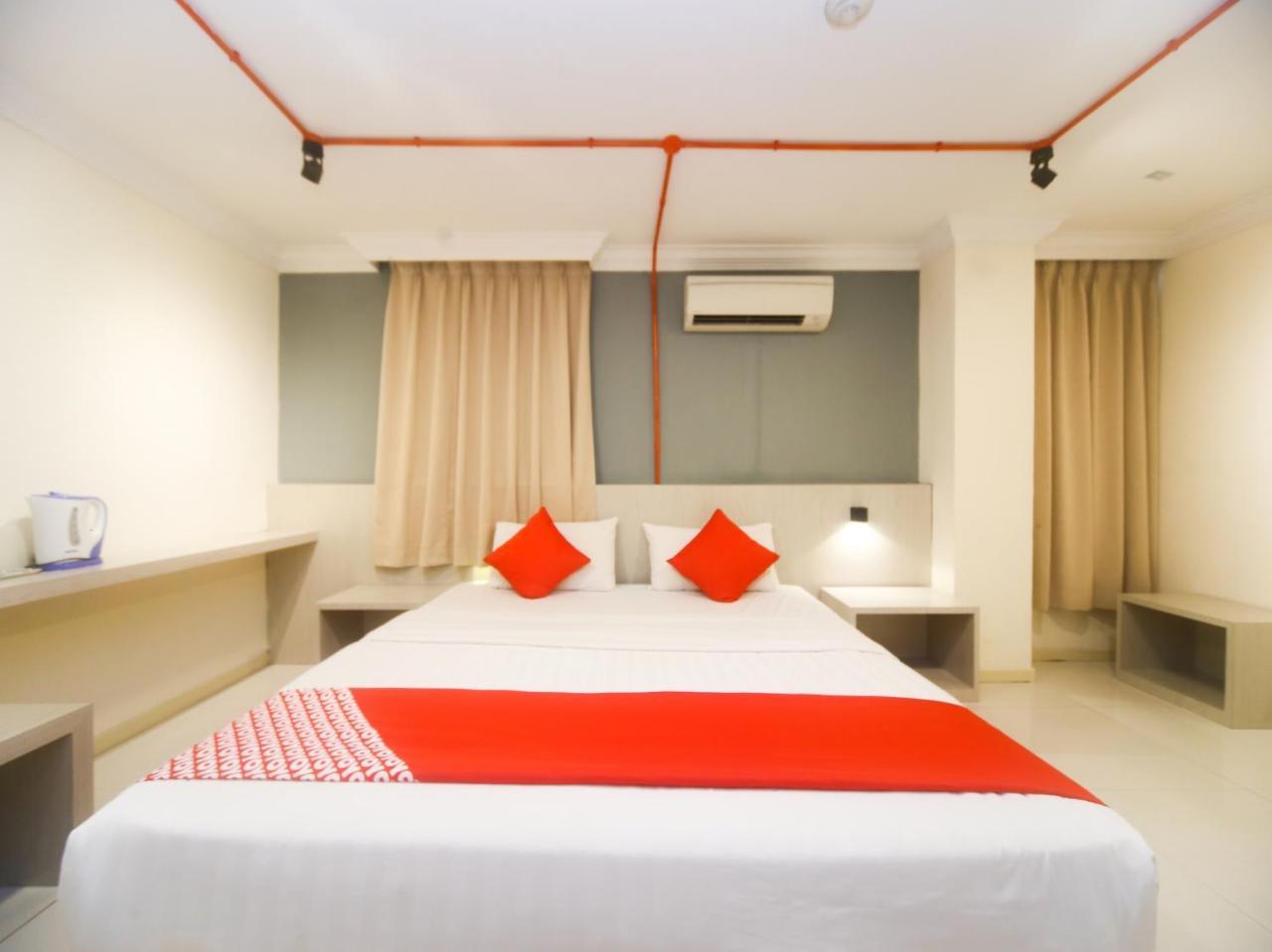 Oyo 727 Hotel Rafflesia Kota Kinabalu Extérieur photo