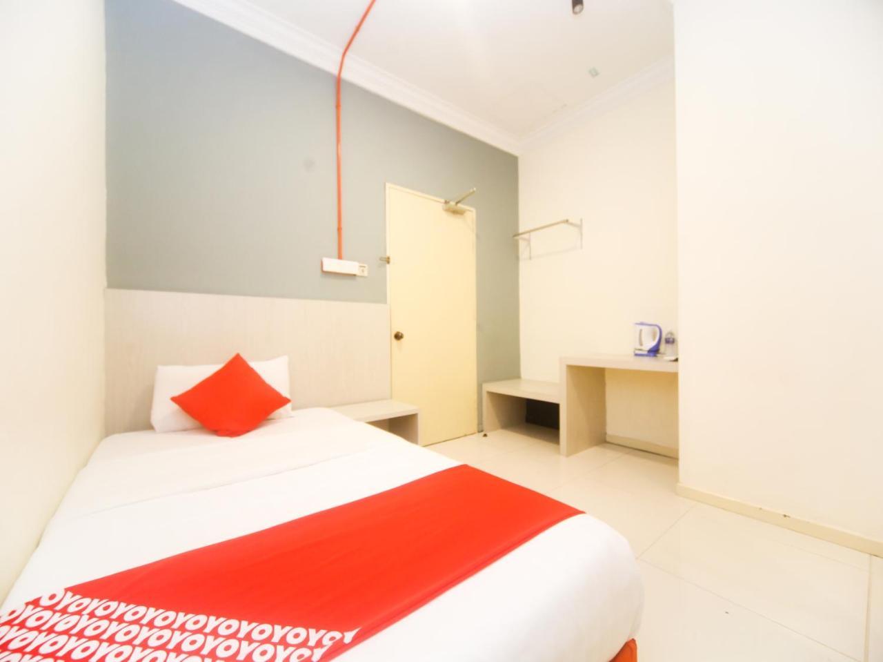 Oyo 727 Hotel Rafflesia Kota Kinabalu Extérieur photo
