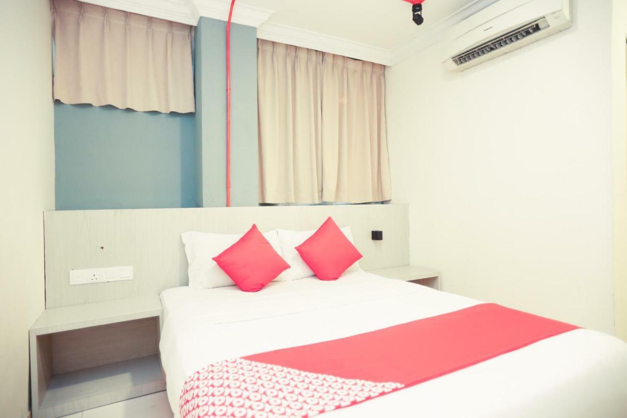 Oyo 727 Hotel Rafflesia Kota Kinabalu Extérieur photo
